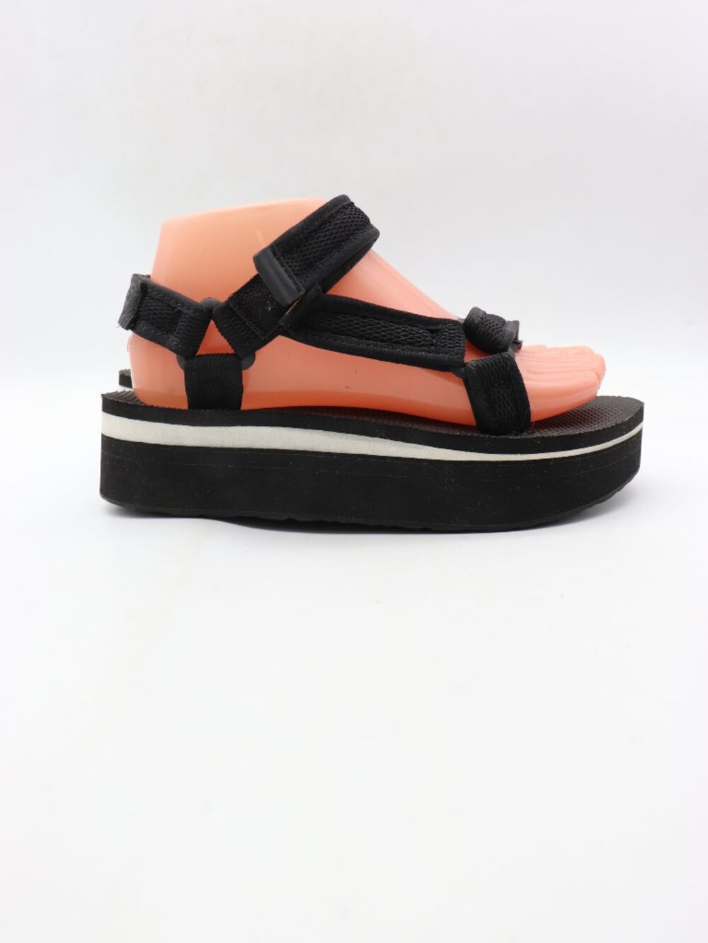 Teva Flatform Universal Sandals Women's 7 Hiking Strappy Black  SN 1102451